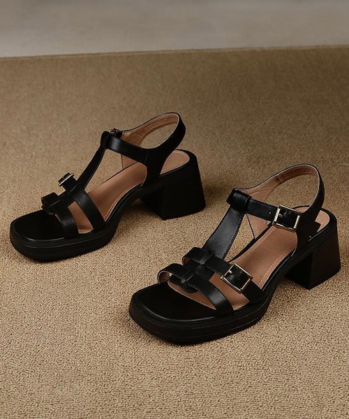 ★ALDO★素敵なゴールド金具付 Tストラップ★楽ちん厚底サンダル ☆ALDO☆素敵なゴールド金具付 Tストラップ☆楽ちん厚底サンダル
