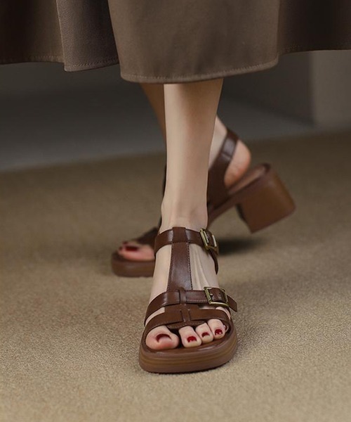 IRADOWL（アイラドール）の「ゴールドバックル 厚底サンダル チャンキーヒール（サンダル・レディース・ブラウン/ブラック・35/36/37/38/39）」の9枚目の写真