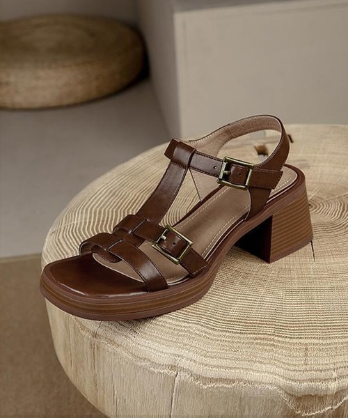 IRADOWL（アイラドール）の「ゴールドバックル 厚底サンダル チャンキーヒール（サンダル・レディース・ブラウン/ブラック・35/36/37/38/39）」の12枚目の写真