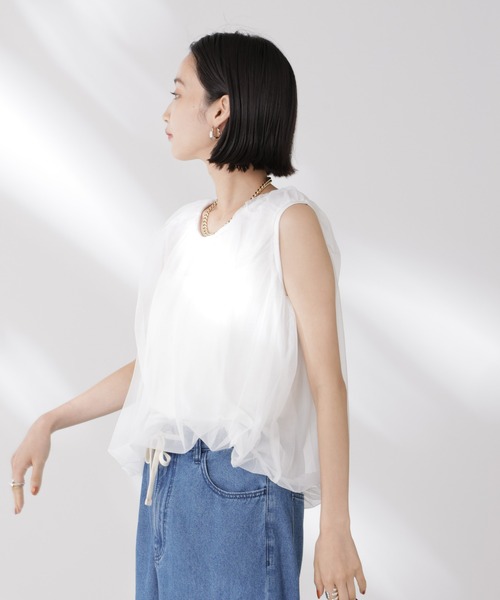 NANO universe(ナノユニバース)の「チュールレイヤードコクーンシルエットトップス(Tシャツ/カットソー・レディース・グレー/ホワイト/チャコール・FREE)」の6枚目の写真