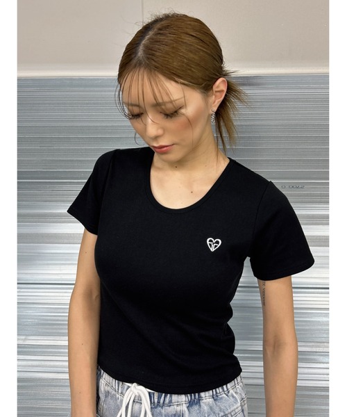 EGOIST(エゴイスト)の「ハートロゴチビTシャツ(Tシャツ/カットソー・レディース・ホワイト/レッド/ブラック・FREE)」の9枚目の写真