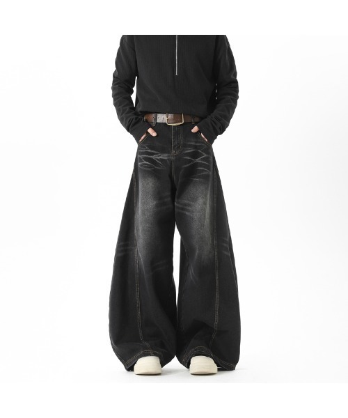 Sakka(サッカ)の「ワイドカーブデニムパンツ(デニムパンツ・レディース・ブラック/ブルー・SMALL/MEDIUM/LARGE/X-LARGE)」の10枚目の写真