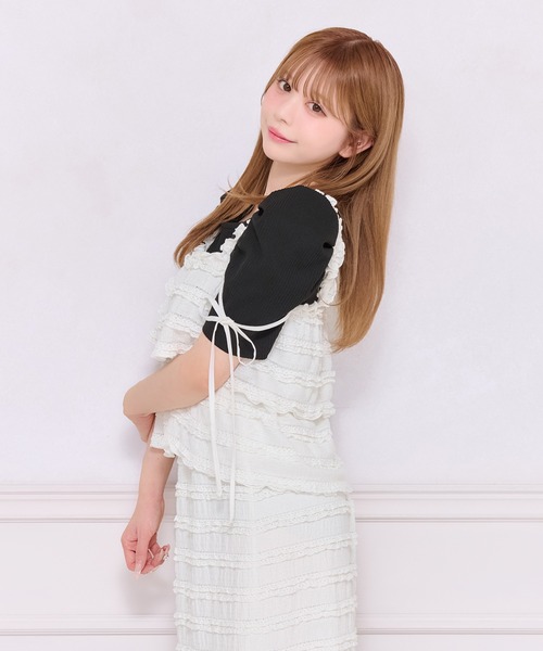 apres jour(アプレジュール)の「【SET着用可能】レイヤードキャミセット(Tシャツ/カットソー・レディース・オフホワイト/ブラック・X-LARGE/フリー)」の5枚目の写真