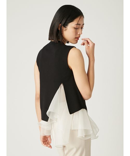 FRAY I.D（フレイアイディー）の「【WEB限定カラー】ラッフルフリルレイヤーニット（ニット/セーター・レディース・イエロー/ベージュ/ブラック/グレー・F）」の9枚目の写真