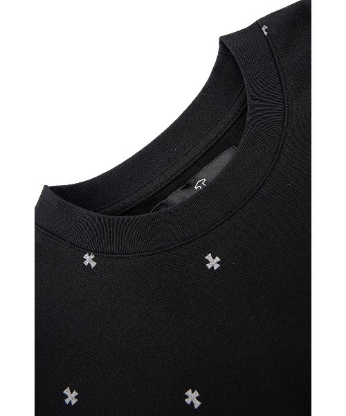 UNKNOWN LONDON（アンノウン・ロンドン）の「Tシャツ｜Tiny Cross Glitter Tee｜Unknown London（Tシャツ/カットソー・メンズ・ブラック/オフホワイト・SMALL/MEDIUM/LARGE/X-LARGE）」の4枚目の写真