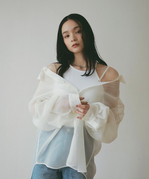 EIMY ISTOIRE（エイミーイストワール）の「シアー2WAYシャツ（シャツ/ブラウス・レディース・アイボリー/サックスブルー/ピンク・F）」の6枚目の写真