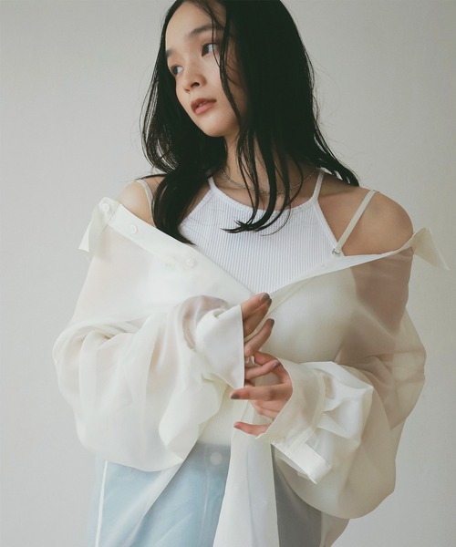 EIMY ISTOIRE（エイミーイストワール）の「シアー2WAYシャツ（シャツ/ブラウス・レディース・アイボリー/サックスブルー/ピンク・F）」の7枚目の写真