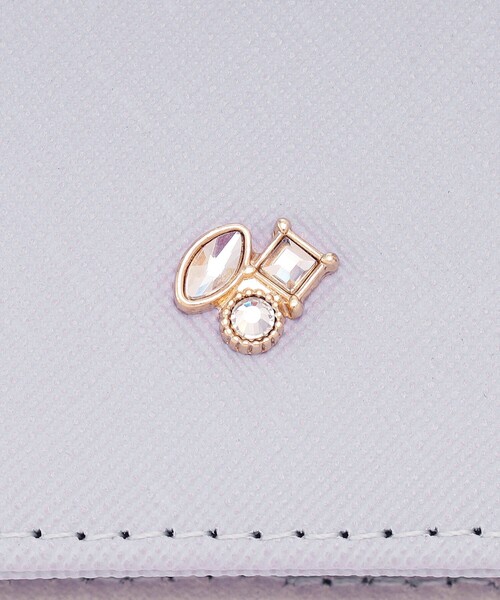 Afternoon Tea（アフタヌーンティー）の「シンプルビジューiPhone15/14/13ケース（スマホケース/カバー・レディース・ライトブルー/ベージュ・ONE SIZE）」の7枚目の写真