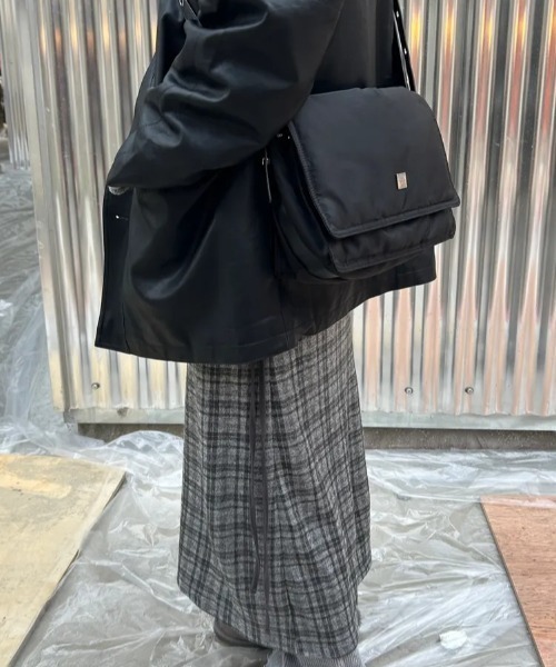 BLACKPURPLE（ブラックパープル）の「【日本未発売/WEB限定】BLACK PURPLE(ブラックパープル)/3WAY 軽量 ショルダー クロスバッグ ポーチ/3-Way Cloud Bag-M（ショルダーバッグ・レディース・ブラック・FREE）」の15枚目の写真