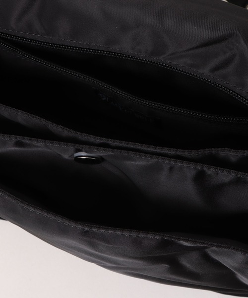 BLACKPURPLE（ブラックパープル）の「【日本未発売/WEB限定】BLACK PURPLE(ブラックパープル)/3WAY 軽量 ショルダー クロスバッグ ポーチ/3-Way Cloud Bag-M（ショルダーバッグ・レディース・ブラック・FREE）」の21枚目の写真