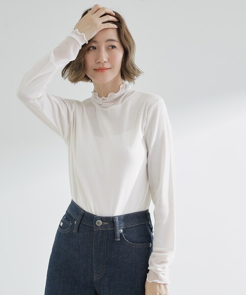 grove（グローブ）の「シアー切替ハイネックプルオーバー（Tシャツ/カットソー・レディース・ブラック/オフホワイト/ライトブルー/ブルーグリーン・02/03/01/04/05）」の2枚目の写真