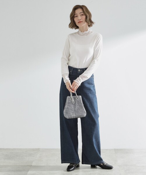 grove（グローブ）の「シアー切替ハイネックプルオーバー（Tシャツ/カットソー・レディース・ブラック/オフホワイト/ライトブルー/ブルーグリーン・02/03/01/04/05）」の6枚目の写真