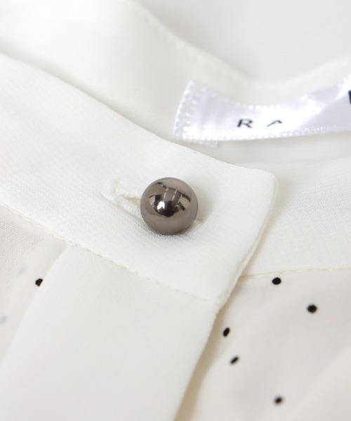 Cepica（セピカ）の「フロントプリーツドットブラウス（シャツ/ブラウス・レディース・ホワイト/ブラック・FREE）」の9枚目の写真