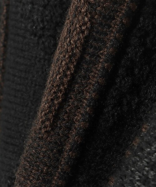 BEAMS HEART（ビームスハート）の「アソート レトロ クルーネック ニット（ニット/セーター・メンズ・ブラック/ベージュ/ブラウン・LARGE/MEDIUM/SMALL）」の14枚目の写真