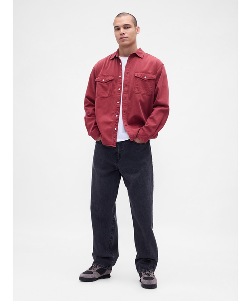 GAP（ギャップ）の「ウルトラソフトデニム リラックスシャツ（シャツ/ブラウス・メンズ・ブラック/カーキ/レッド系その他/インディゴブルー・XS/S/M/L/XL）」の7枚目の写真