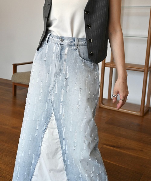 WILLFULLY(ウィルフリー)の「placement design cut denim SK(デニムスカート・レディース・ライトブルー/インディゴブルー・S/M)」の18枚目の写真
