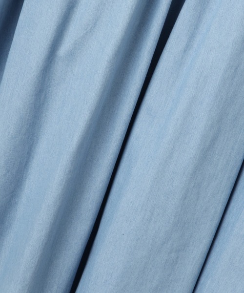 QUEENS COURT(クイーンズコート)の「ダンガリーデニムギャザーフレアスカート≪手洗い可能≫(スカート・レディース・ネイビー/ライトブルー・M)」の8枚目の写真