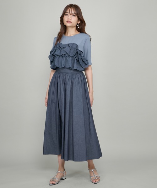 QUEENS COURT(クイーンズコート)の「ダンガリーデニムギャザーフレアスカート≪手洗い可能≫(スカート・レディース・ネイビー/ライトブルー・M)」の19枚目の写真