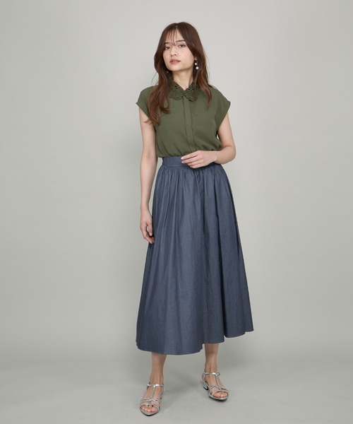 QUEENS COURT(クイーンズコート)の「ダンガリーデニムギャザーフレアスカート≪手洗い可能≫(スカート・レディース・ネイビー/ライトブルー・M)」の22枚目の写真