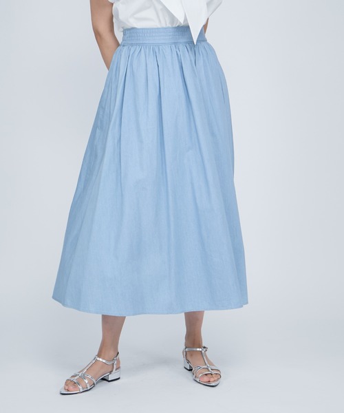 QUEENS COURT(クイーンズコート)の「ダンガリーデニムギャザーフレアスカート≪手洗い可能≫(スカート・レディース・ネイビー/ライトブルー・M)」の11枚目の写真