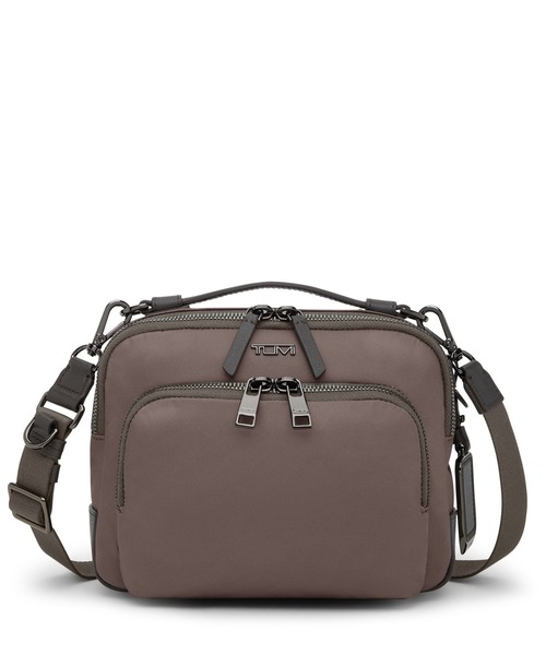 TUMI(トゥミ)の「VOYAGEUR 「テガン」クロスボディ(ショルダーバッグ・レディース・ブラウン系その他・FREE)」の1枚目の写真