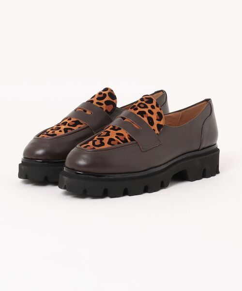 inter-chaussures（インターショシュール）の「【INTER-CHAUSSURES】ラウンドトウタンクソールローファー(I51634)（ローファー・レディース・ブラウン系その他/ブラック・37）」の3枚目の写真