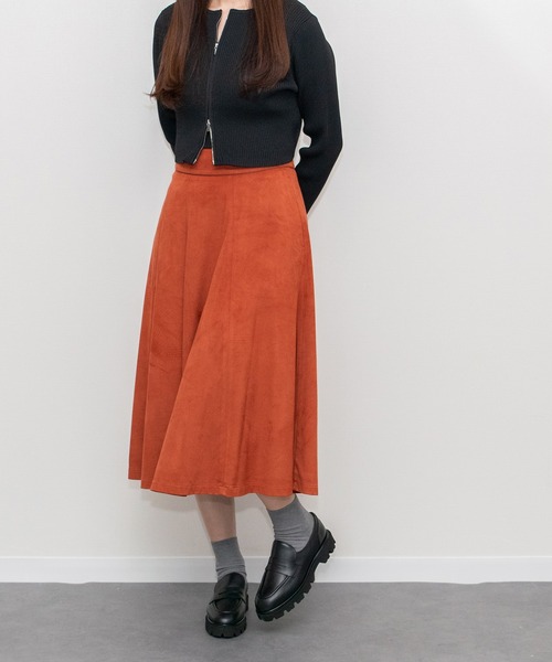 inter-chaussures（インターショシュール）の「【INTER-CHAUSSURES】ラウンドトウタンクソールローファー(I51634)（ローファー・レディース・ブラウン系その他/ブラック・37）」の5枚目の写真