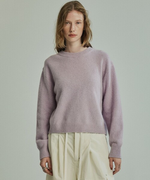 PUBLIC TOKYO(パブリックトウキョウ)の「FOXコンフォートクルーネックニット(ニット/セーター・レディース・ラベンダー/モカ/ライトグレー・FREE)」の10枚目の写真
