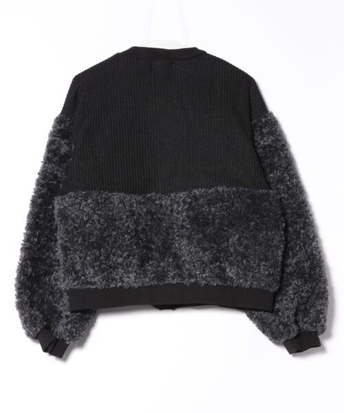 unica(ユニカ)の「もこもこニットカーディガン(カーディガン/ボレロ・レディース・レッド/ブラック/オフホワイト・F)」の4枚目の写真
