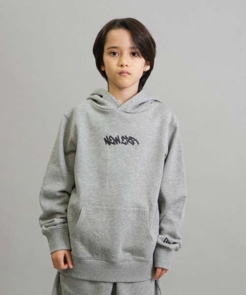 NEW ERA(ニューエラ)の「NEW ERA/ニューエラ YTH SW PO HOOTAGGING キッズ パーカー 14693870/14693871(パーカー・キッズ・ブラック/グレー・130cm/140cm/150cm/160cm)」の13枚目の写真