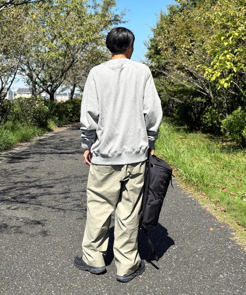DISCUS(ディスカス)の「DISCUS(ディスカス)×GrandPARK(グランドパーク)別注USAコットンラグランスウェット(スウェット・メンズ・オートミール/ブラウン/ブラック/杢グレー・MEDIUM/LARGE)」の5枚目の写真
