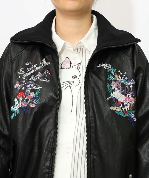 ScoLar スカラーとキノコ刺繍 合皮ブルゾン レディース　新品　ブラック セール】ScoLar(スカラー) スカラーとキノコ刺繍 合皮ブルゾン