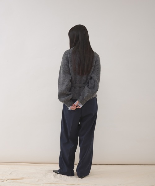 MUHET(ミュエータ)の「jacquard crew neck cardigan & choker set / 紐付きジャガードクルーネックカーディガン(カーディガン/ボレロ・レディース・チャコールグレー/アイボリー・FREE)」の12枚目の写真