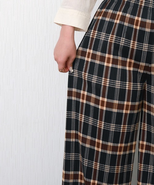 libelle more（リベル モア）の「セルフカット裏起毛BOXプリーツパンツ（その他パンツ・レディース・ブラック/ブラウン/ネイビー・M/L）」の21枚目の写真