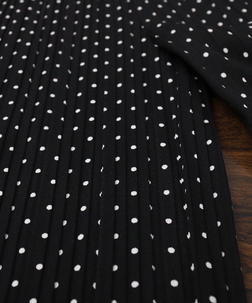 libelle more（リベル モア）の「セルフカット裏起毛BOXプリーツパンツ（その他パンツ・レディース・ブラック/ブラウン/ネイビー・M/L）」の13枚目の写真