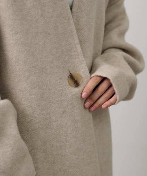 LAULEN(ローレン)の「no collar v neck long coat /ノーカラーVネックソフトロングコート(ノーカラーコート・レディース・ライトグレー/ダークグレー/オートミール/キャメル/ブラウン・FREE)」の15枚目の写真