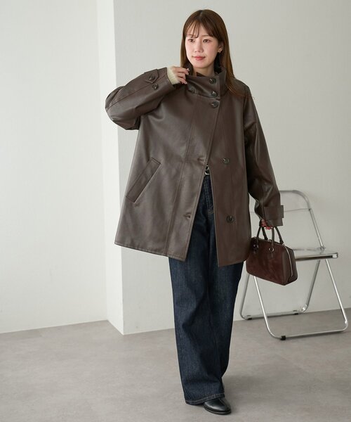 DISCOAT(ディスコート)の「フェイクレザースタンドコート(その他アウター・レディース・ブラック/ダークブラウン・FREE)」の21枚目の写真