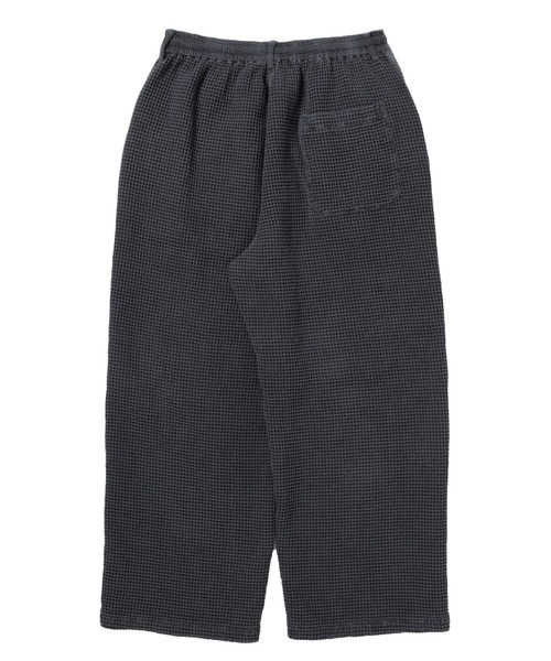 COOTIE PRODUCTIONS（クーティープロダクションズ）の「Pigment Dyed Waffle Easy Pants（スウェットパンツ・メンズ・グレー系その他・MEDIUM/SMALL/LARGE）」の2枚目の写真