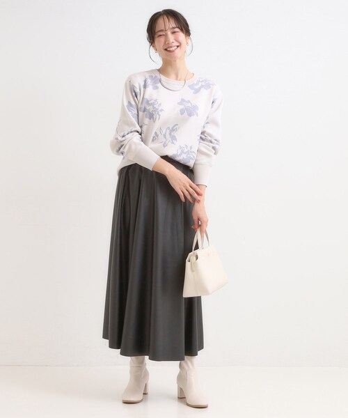 SHOO・LA・RUE(シューラルー)の「【洗濯機可/毛玉レス】大人世代も取り入れやすい スウェットライク アソートニット(ニット/セーター・レディース・グレー/ブラウン系その他5/ブラック/グレー系その他7/アイボリー系6/ベージュ・02/01/04/03)」の21枚目の写真