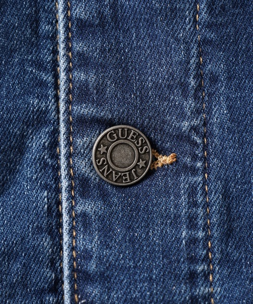 GUESS JEANS(ゲスジーンズ)の「GUESS JEANS GJ MENS SLIM TRUCKER JACKET ゲス スリム・デニム・トラッカー・ジャケット(デニムジャケット・メンズ・インディゴブルー・S/M/L)」の5枚目の写真
