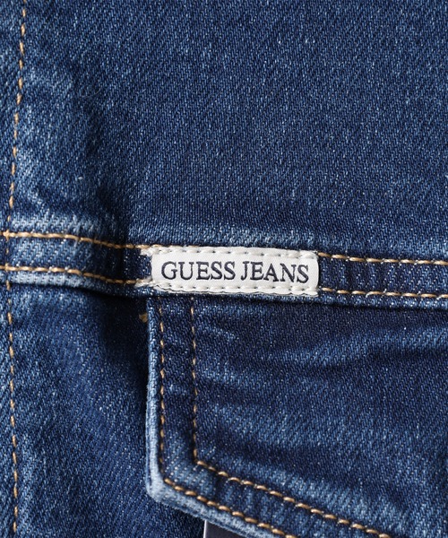 GUESS JEANS(ゲスジーンズ)の「GUESS JEANS GJ MENS SLIM TRUCKER JACKET ゲス スリム・デニム・トラッカー・ジャケット(デニムジャケット・メンズ・インディゴブルー・S/M/L)」の8枚目の写真