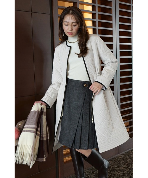 JUSGLITTY（ジャスグリッティー）の「サイドプリーツミニスカート（スカート・レディース・ブラウン/ブラック・0/1/2）」の9枚目の写真