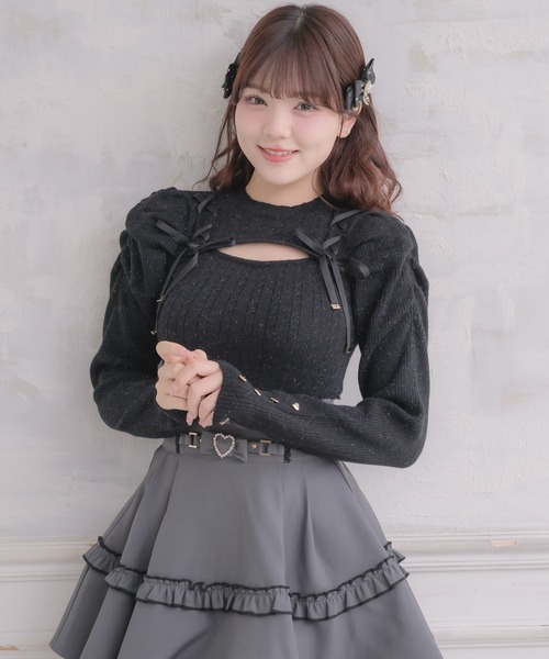ROJITA(ロジータ)の「レースアップデコルテ開きケーブルニットトップス(ニット/セーター・レディース・ホワイト/ピンク/ブラック・FREE)」の19枚目の写真
