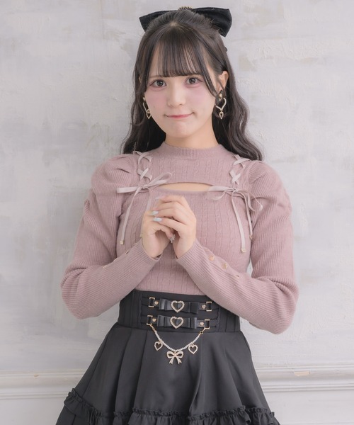 ROJITA(ロジータ)の「レースアップデコルテ開きケーブルニットトップス(ニット/セーター・レディース・ホワイト/ピンク/ブラック・FREE)」の22枚目の写真