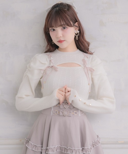 ROJITA(ロジータ)の「レースアップデコルテ開きケーブルニットトップス(ニット/セーター・レディース・ホワイト/ピンク/ブラック・FREE)」の11枚目の写真