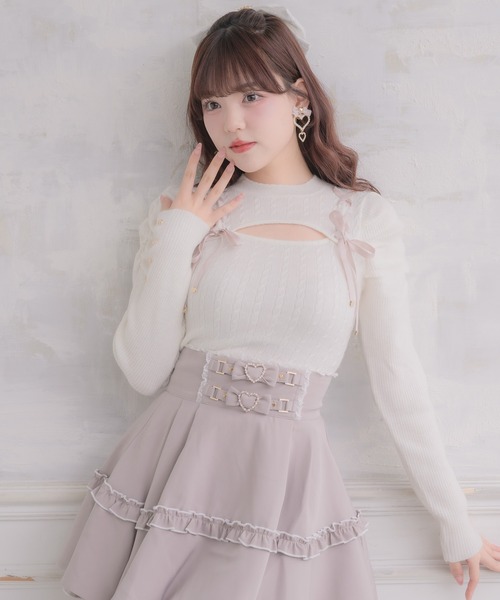 ROJITA(ロジータ)の「レースアップデコルテ開きケーブルニットトップス(ニット/セーター・レディース・ホワイト/ピンク/ブラック・FREE)」の7枚目の写真