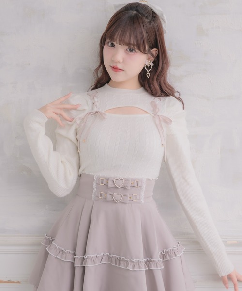 ROJITA(ロジータ)の「レースアップデコルテ開きケーブルニットトップス(ニット/セーター・レディース・ホワイト/ピンク/ブラック・FREE)」の9枚目の写真
