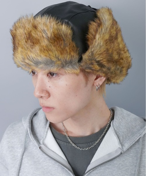 SPINNS（スピンズ）の「2WAY合皮フライトキャップ/防寒/耳当て付き/アビエーター/ユニセックス（キャップ・メンズ・ブラック/ブラウン・ONESIZE）」の6枚目の写真