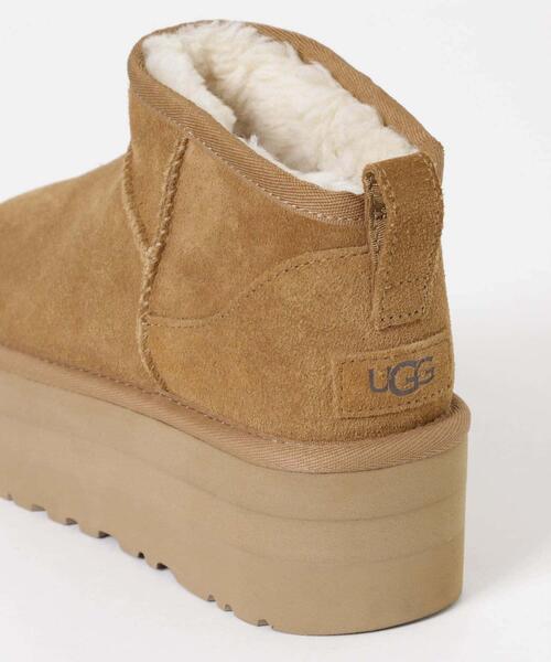UGG(アグ)の「UGG ULTRA MINI PLATFORM(ブーツ・レディース・チャコールグレー/ブラック/キャメル・22/23/24/25)」の4枚目の写真
