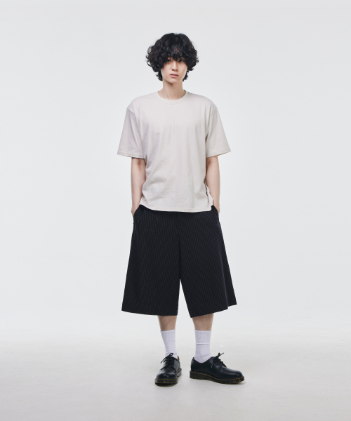 SIGNATURE（シグネチャ）の「ノータックワイドバミューダスラックス[ブラックストライプ]（その他パンツ・レディース・その他・SMALL/MEDIUM）」の4枚目の写真